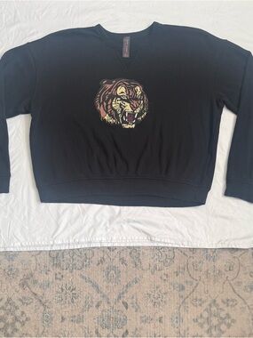 Betsey Johnson Black Tiger Graphic Sweatshirt XL